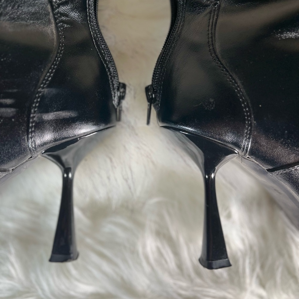 Elegant Western Black Women's Boots - Picture 2 of 9